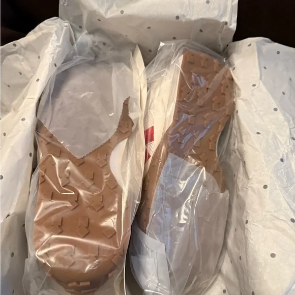 Kate Spade K as in Kate White and Red Sneakers - Picture 2 of 3